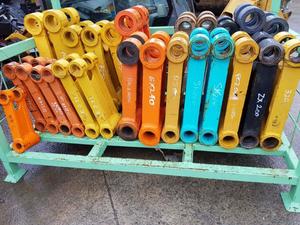 Products: H LINKS AND DOG BONES