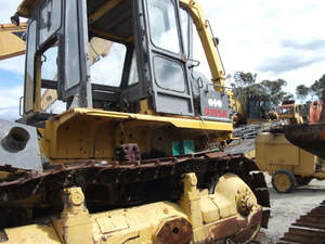 KOMATSU D155-A
