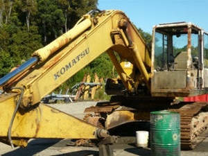 Excavator Dismantling: KOMATSI PC200-5