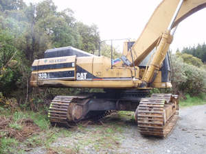CAT 330L