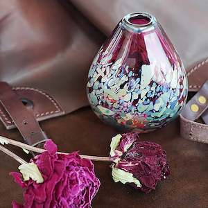 Valentines Day Gift Guide: Lustre Vase Small