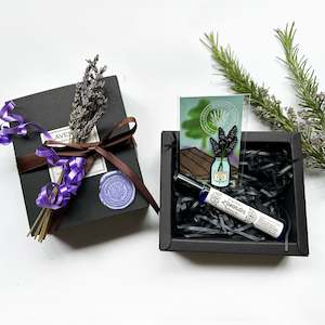 Aromatherapy: Beautifully Crafted Light Perfume Gift Set