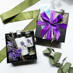 Lavandula Angustifolia: Lavandula Angustifolia Beauty Gift Box