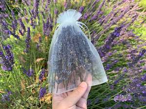 Wedding Favours: Dried Lavender Flower Head Sachet