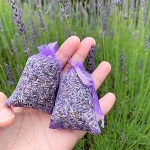 Wedding Favours: Dried Lavender Scented Sachets for Drawer