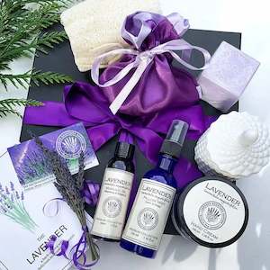 Birthday Gifts: Rejuvenating Birthday Gifts Sets for Women