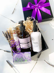 New Mother Gifts: Unwind Bath and Body Gift Hamper