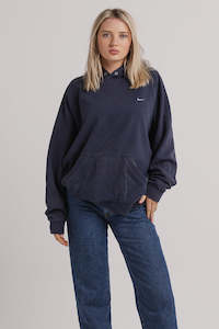 SWEATSHIRTS: Vintage Nike Swoosh Hoodie XL