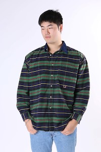 Branded Shirts 2: Vintage Tommy Hilfiger Shirt XL