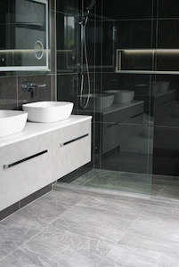 Bathroom Inspiration: Tundra Marble 600x600