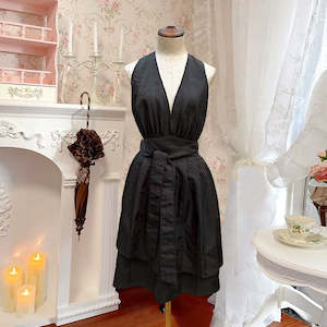 Accessories: Marie Roy French V-Neck Halter Apron with Double-Layered Hem - Black