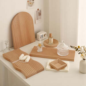 Storage: Serenity Nature Ripple Beech Wood Board - Straight