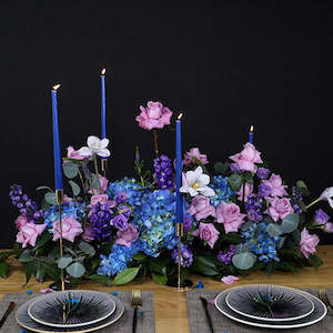 Loopy 4PCS Tapered Paraffin Candle 30.5cm - Klein Blue