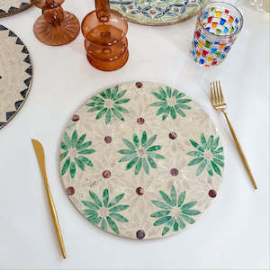 Placemat: Willow Hand-made Shell Decorative Tray/Placemat 30cm - Floral