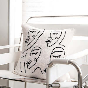 Momento Nordic Sherpa Cushion with Inner 45*45cm - Faces