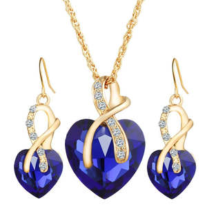 Jewellery: Heart-shaped faux austrian crystal zircon earrings