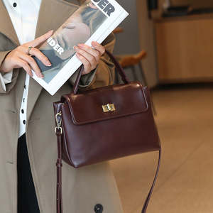 Bags: Women's High-grade Shoulder Bag