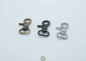 One of Leather Craft Swivel Clasp/Lobster Hook Leap Leather Craft