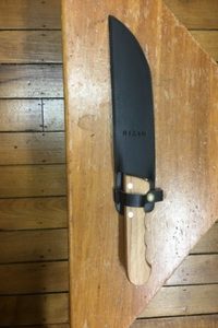 Products: Leather Bag – Knife