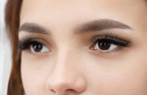 Products: Hybrid Lash Extension Voucher Le Beauty