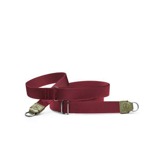 Q Accessories: LEICA CARRYING STRAP FABRIC, LEATHER, OLIVE-BURGUNDY