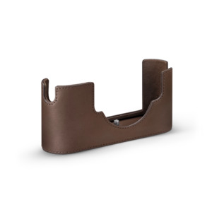 M Camera Accessories: LEICA PROTECTOR M11 DARK BROWN PRE-ORDER