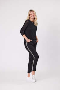 New In 1: Aria Top Black Glitter