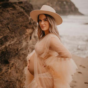 Maternity Gown: Tulle Beige Statement Robe | Size 8-16