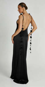 Elenora Gown Hire NZ | Lend the Label