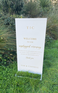 Unplugged ceremony welcome sign - Cianell Leo Design Studio