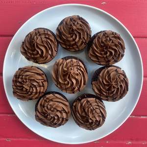 Sweet Cafe Food: Triple Chocolate Ganache Cupcake