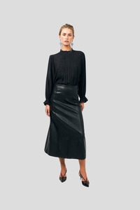 Lolly's Laundry Presley Blouse - Washed Black