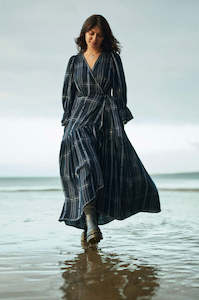 Frontpage: Wyatt Dress - Midnight Plaid