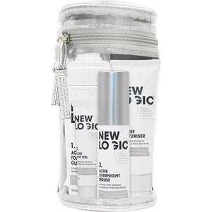 New Logic Acne Essentials Kit 4pcs