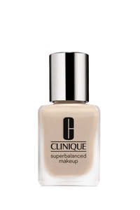 CLINIQUE  Superbalanced Makeup 02 Fair 30ml