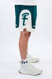 Shorts: TRETH ICON SHORTS GREEN