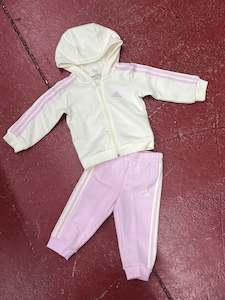 Adidas Infants: IS2504 ADIDAS 3S JOGGER SET