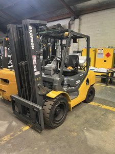 Komatsu FG30T-16 2005 - Liftrucks