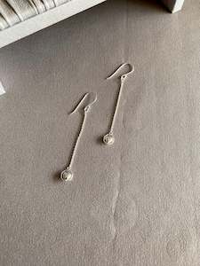 Chain Petite Heart Earrings