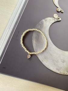 Bracelet 1: LIV271F10