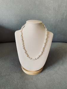 Necklace 1: LIV252NF20