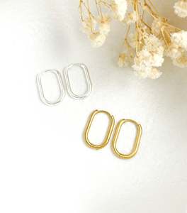 Crystal Earrings: Eclipse Oval Huggies 16mm