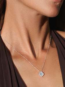 Millo Necklace Fine Flower