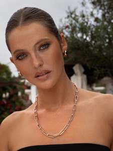 Jewellery: Necklace long links