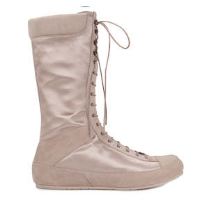 Pedro Garcia: Petra - Chiffon