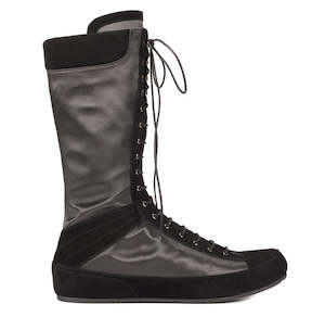 Last Pairs: Petra - Black