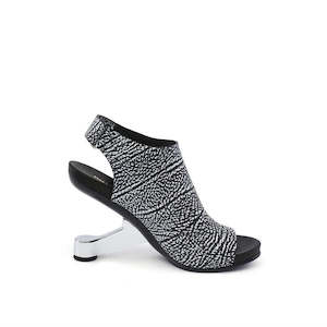 United Nude: Eamz Bootie Sandal - Black & White