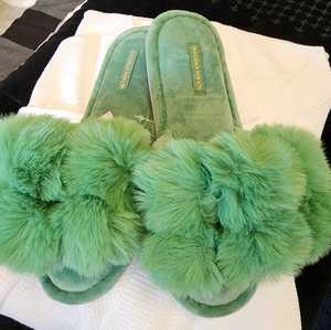 Fluffy Slippers SPEARMINT Cosy Luxe