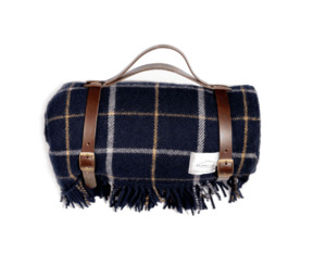 Picnic RugTakarangi Tartan NZ made