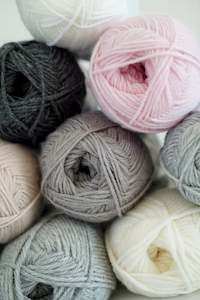 Yarn: Patons Baby Dreamtime  Merino 4ply